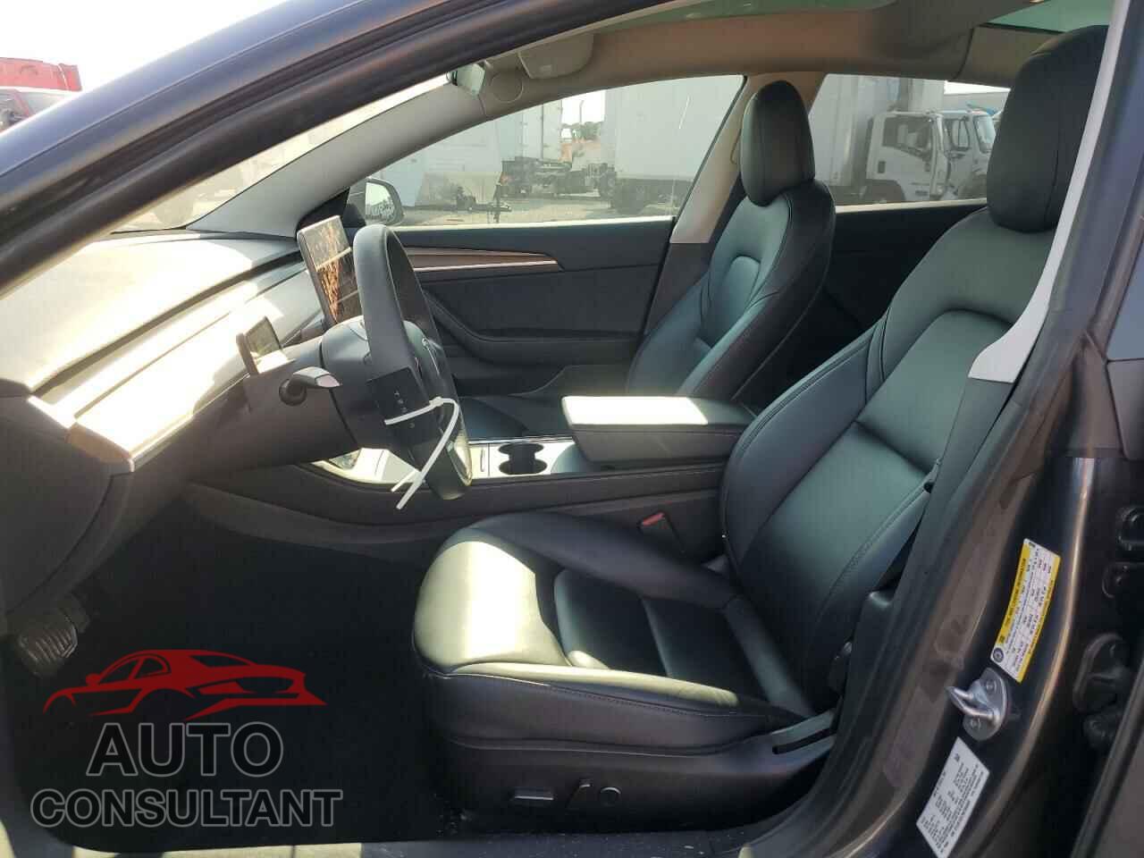 TESLA MODEL 3 2021 - 5YJ3E1EA7MF093886
