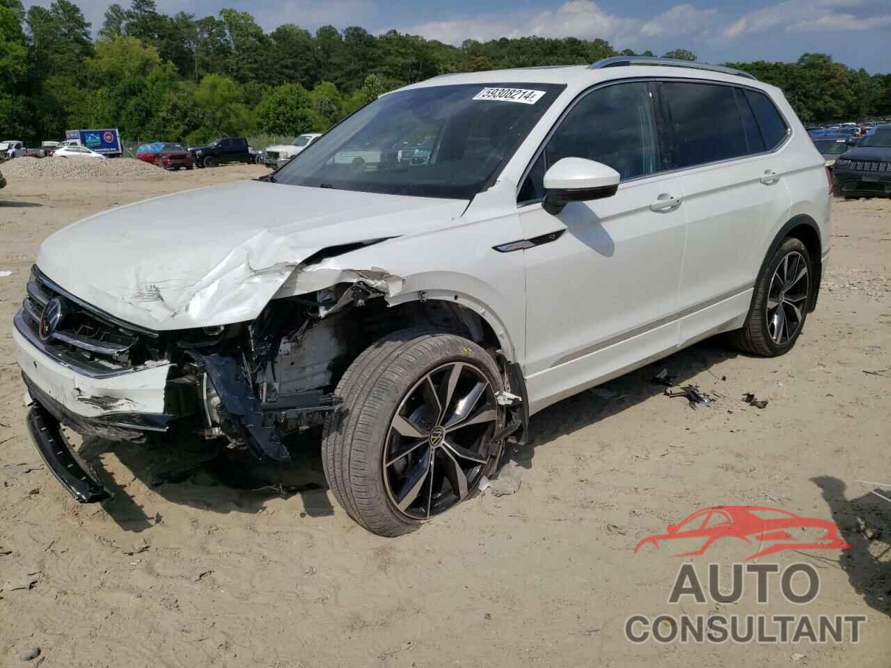 VOLKSWAGEN TIGUAN 2022 - 3VV4B7AX3NM035752