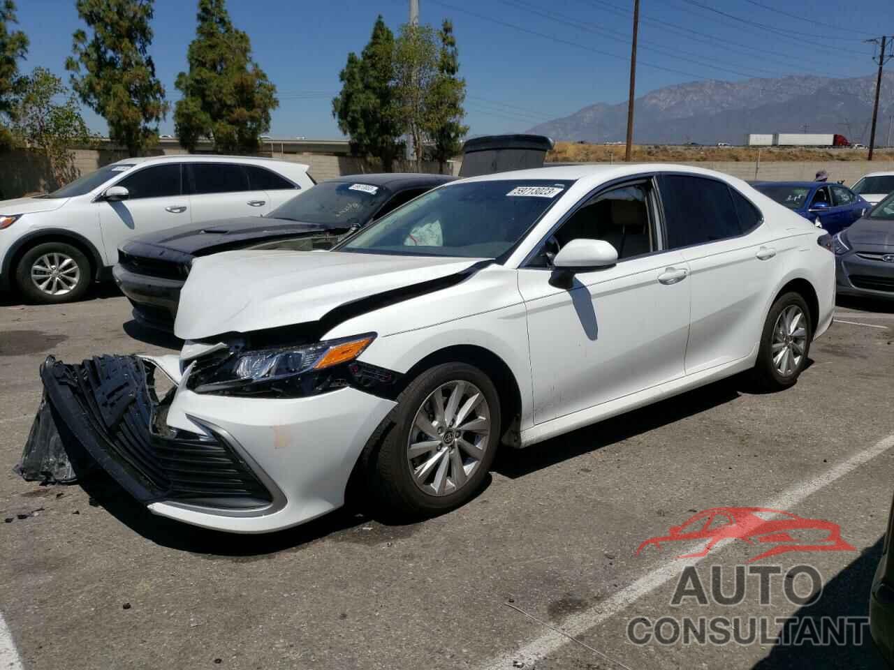 TOYOTA CAMRY 2023 - 4T1C11AK0PU109301