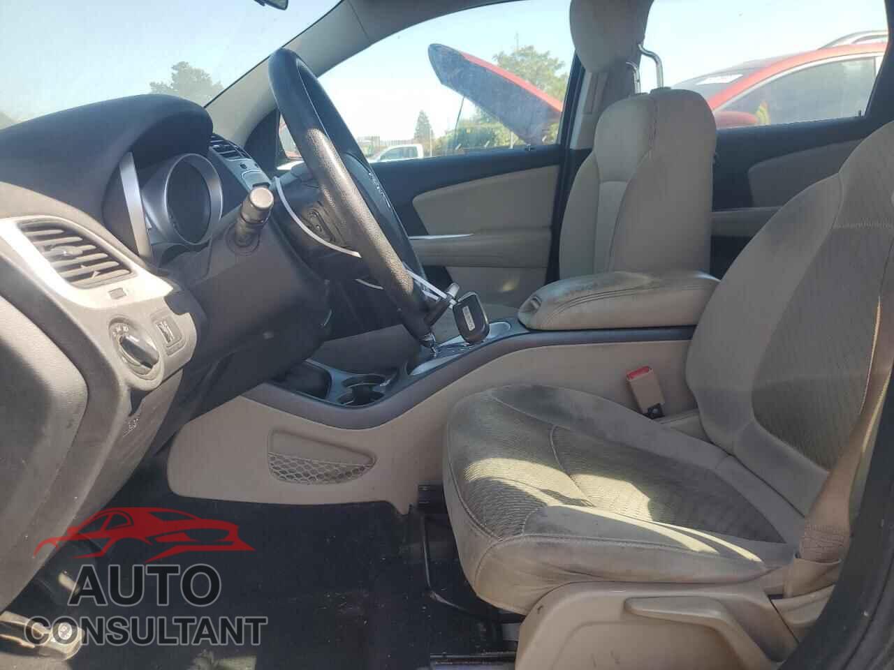 DODGE JOURNEY 2013 - 3C4PDCAB1DT506207