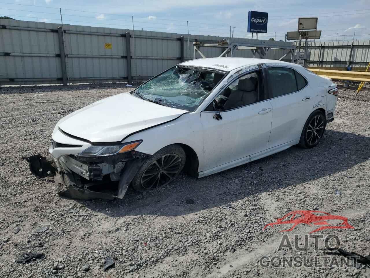 TOYOTA CAMRY 2018 - 4T1B11HK7JU663251