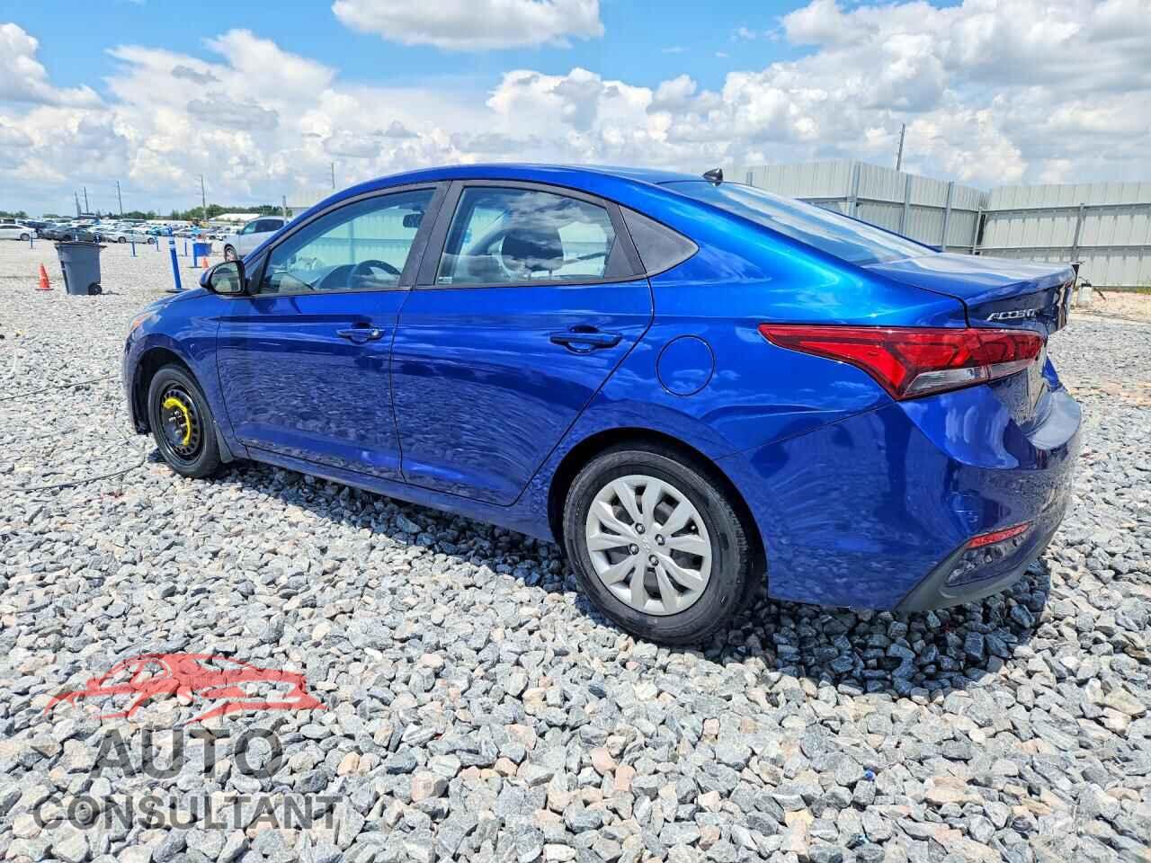 HYUNDAI ACCENT 2018 - 3KPC24A33JE032604