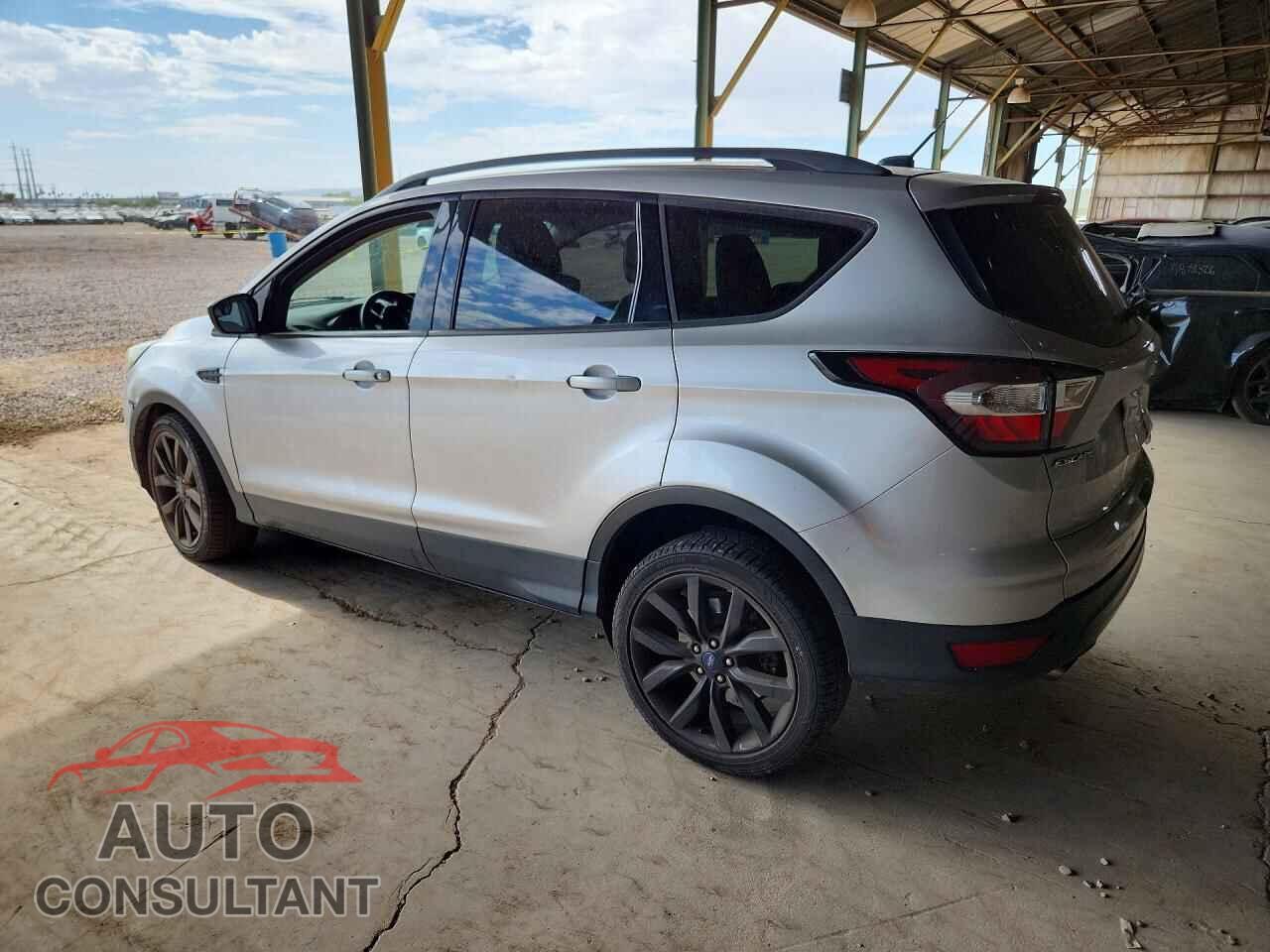 FORD ESCAPE 2017 - 1FMCU0GD7HUC67033