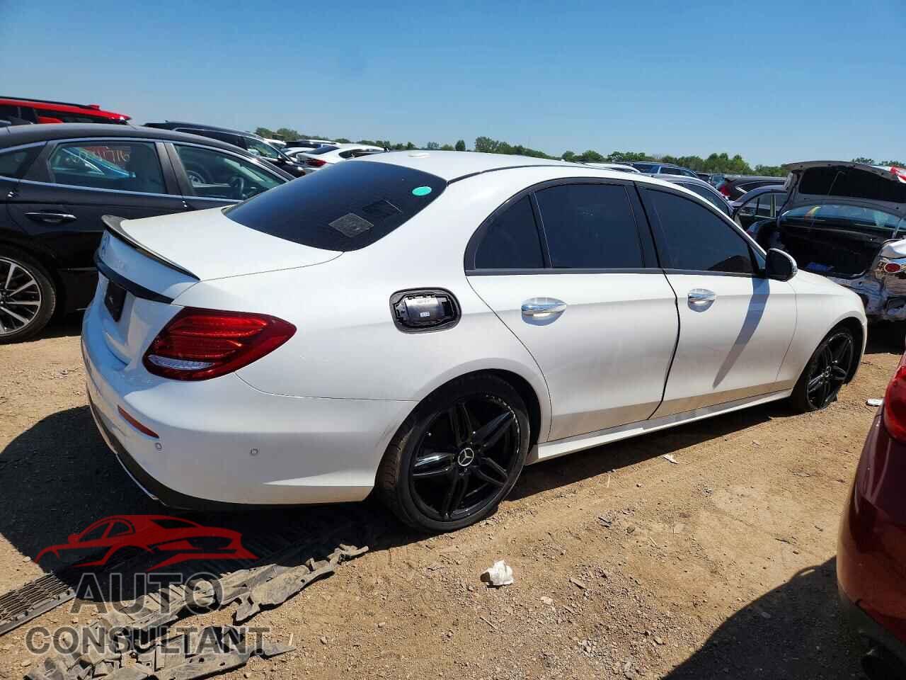MERCEDES-BENZ E-CLASS 2017 - WDDZF4JB9HA019252