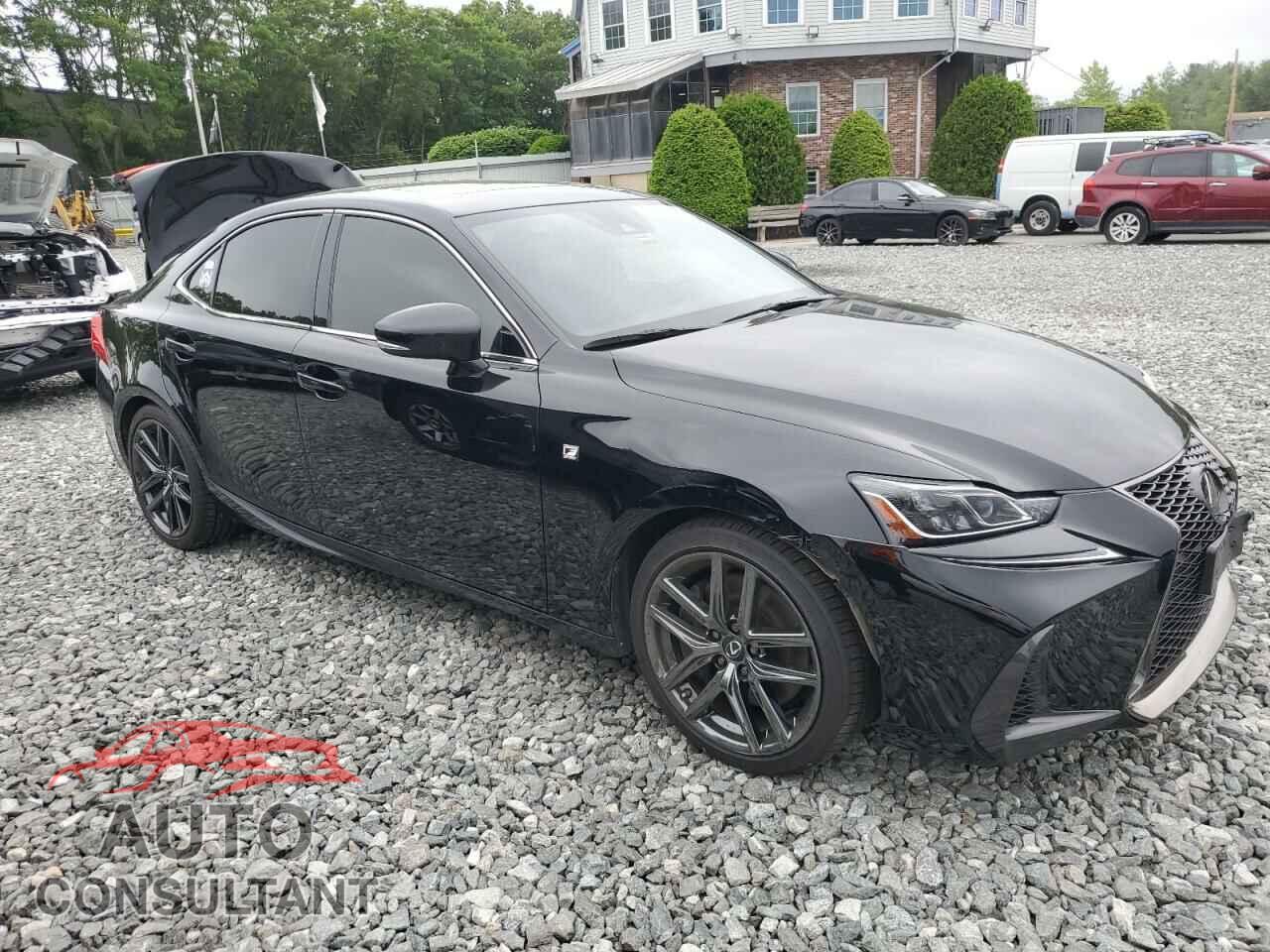 LEXUS IS 2019 - JTHC81D20K5037660