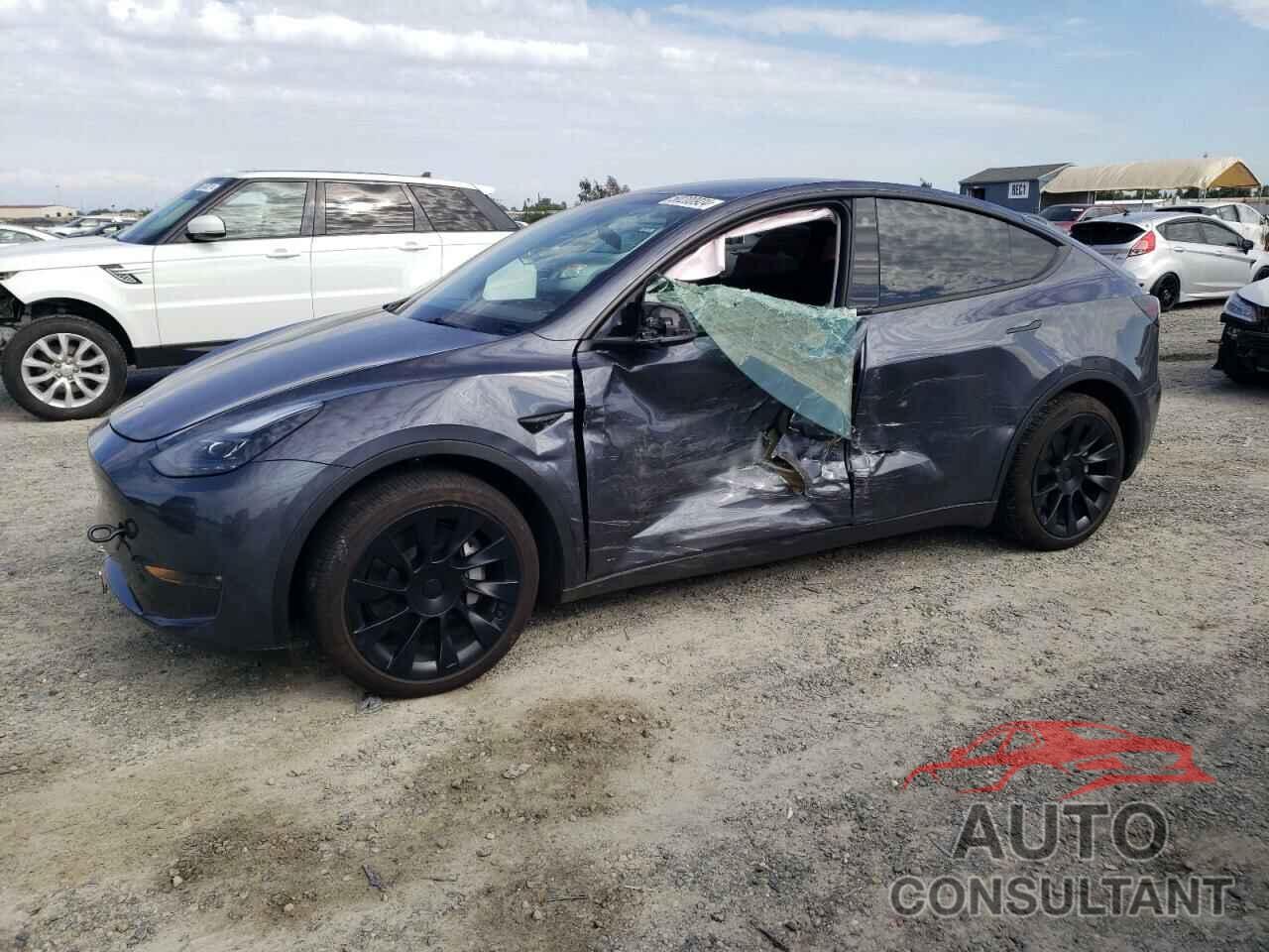 TESLA MODEL Y 2023 - 7SAYGAEE0PF629748