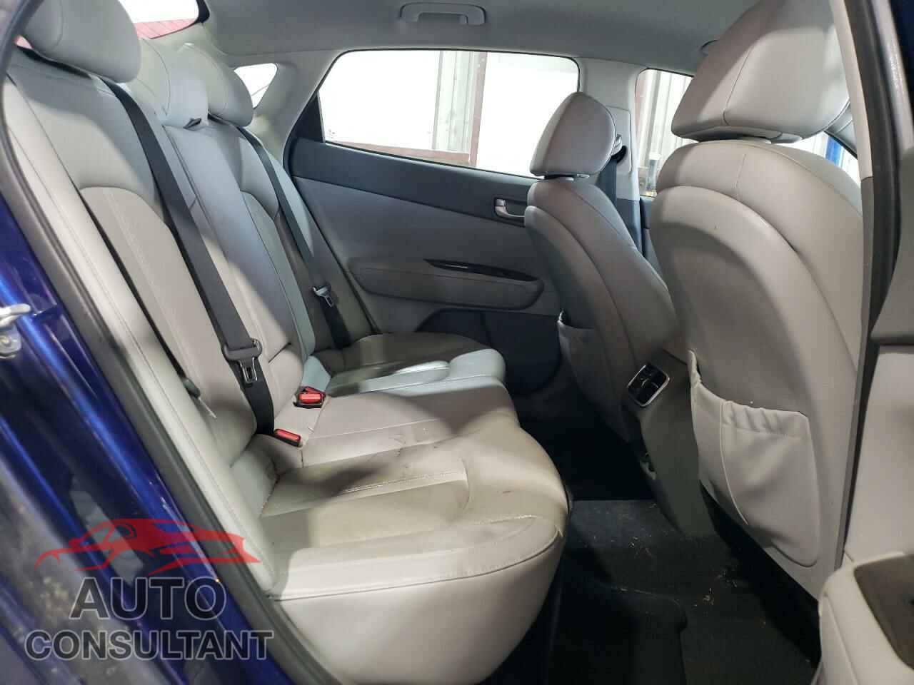 KIA OPTIMA 2016 - 5XXGU4L35GG032192