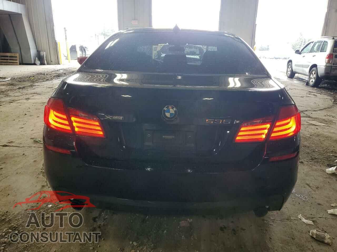 BMW 5 SERIES 2013 - WBAFU7C53DDU77242