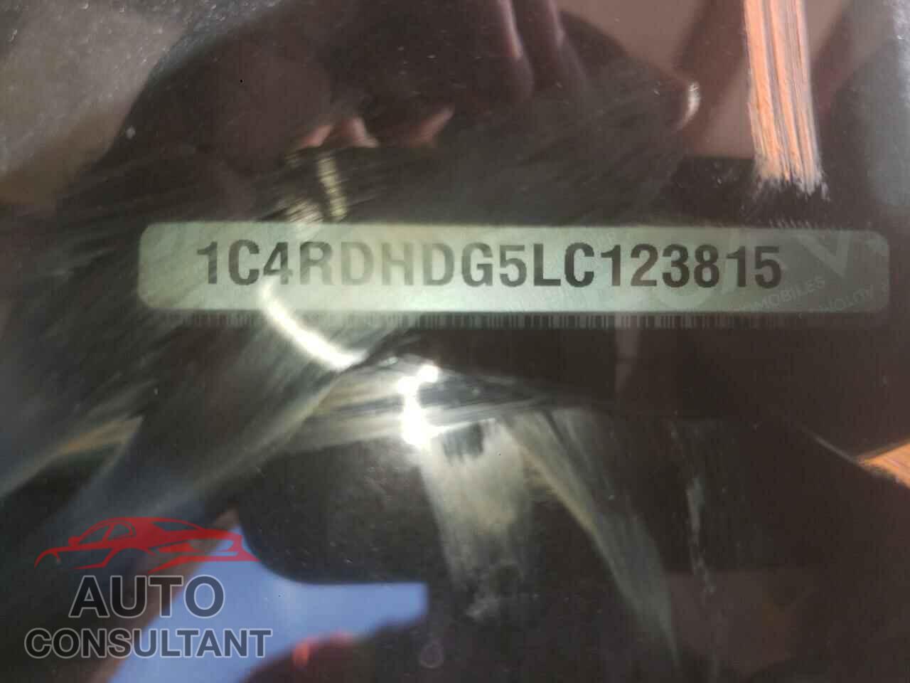 DODGE DURANGO 2020 - 1C4RDHDG5LC123815