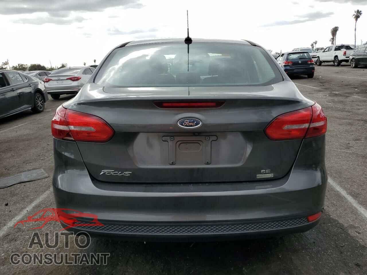FORD FOCUS 2017 - 1FADP3FE3HL235896