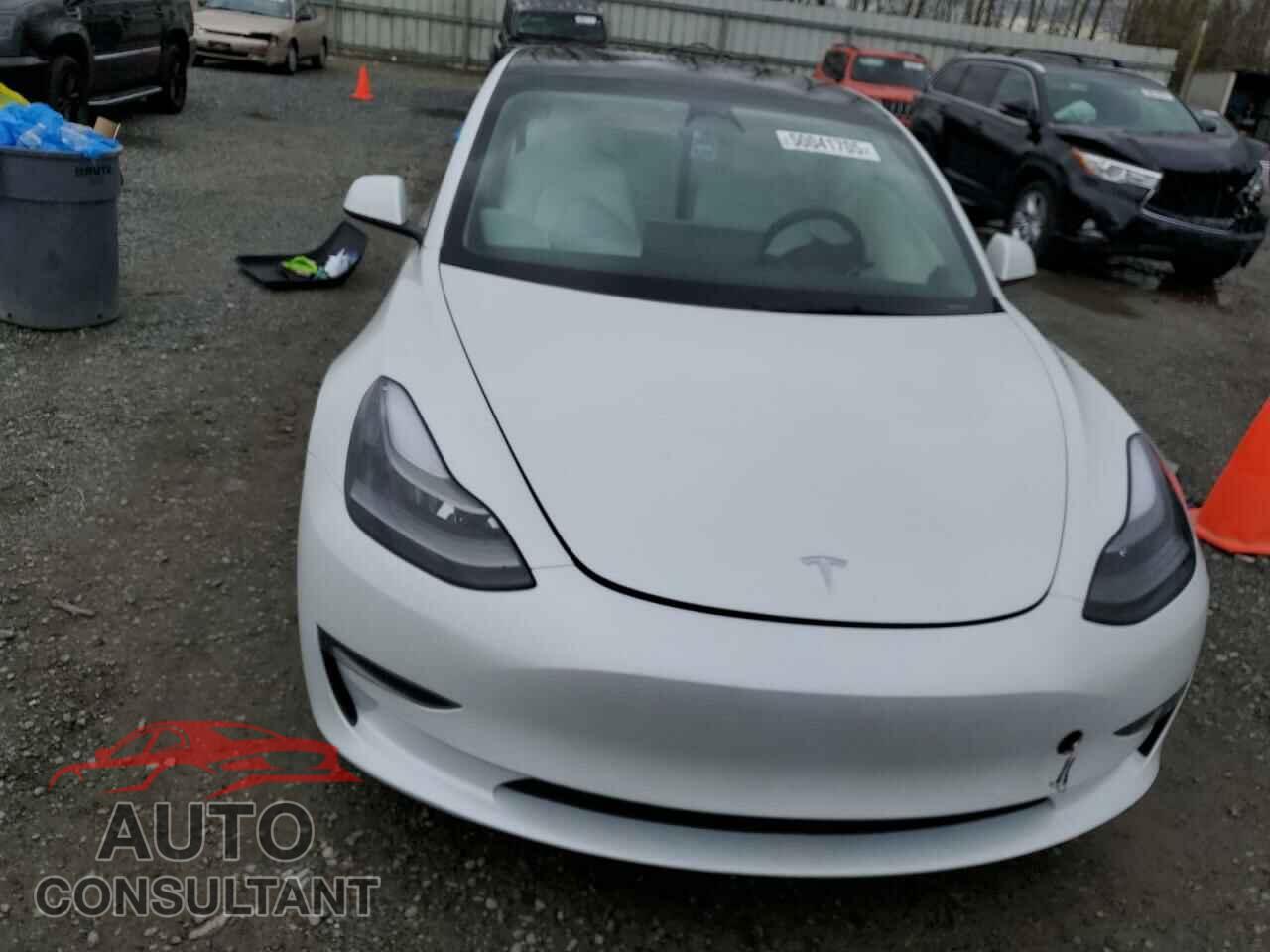 TESLA MODEL 3 2022 - 5YJ3E1EA9NF360138