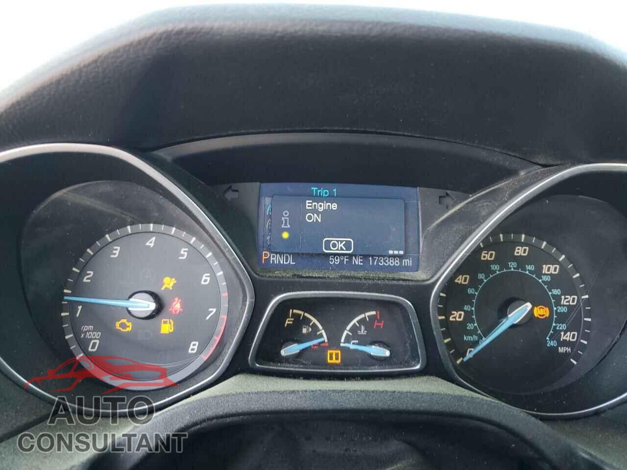 FORD FOCUS 2013 - 1FADP3F2XDL330830