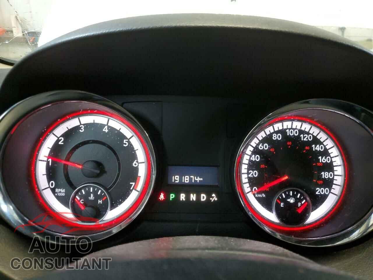 DODGE CARAVAN 2015 - 2C4RDGBG2FR547946