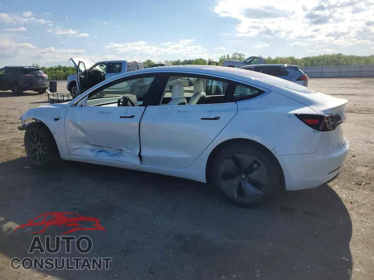 TESLA MODEL 3 2018 - 5YJ3E1EAXJF168785