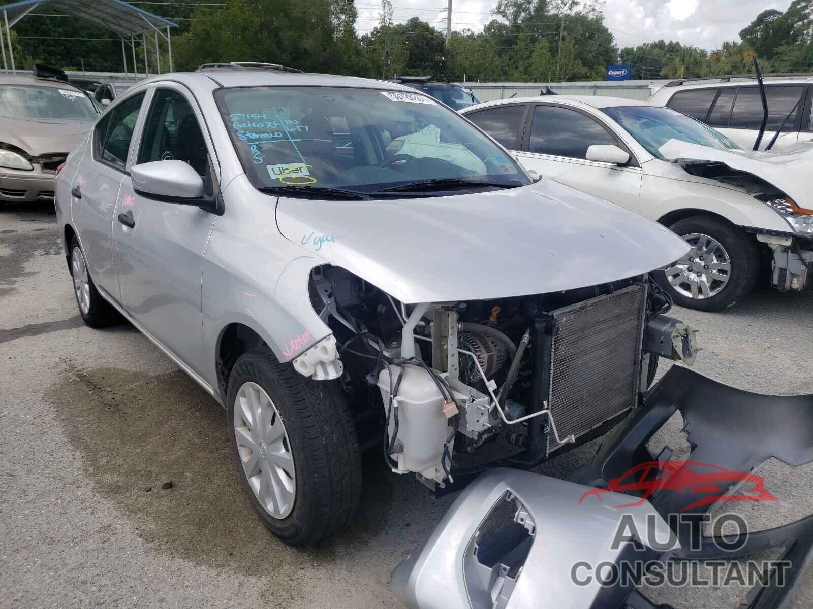 NISSAN VERSA 2018 - 3N1CN7AP0JL825918