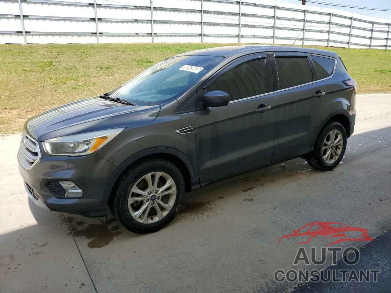 FORD ESCAPE 2017 - 1FMCU9GD2HUE04934
