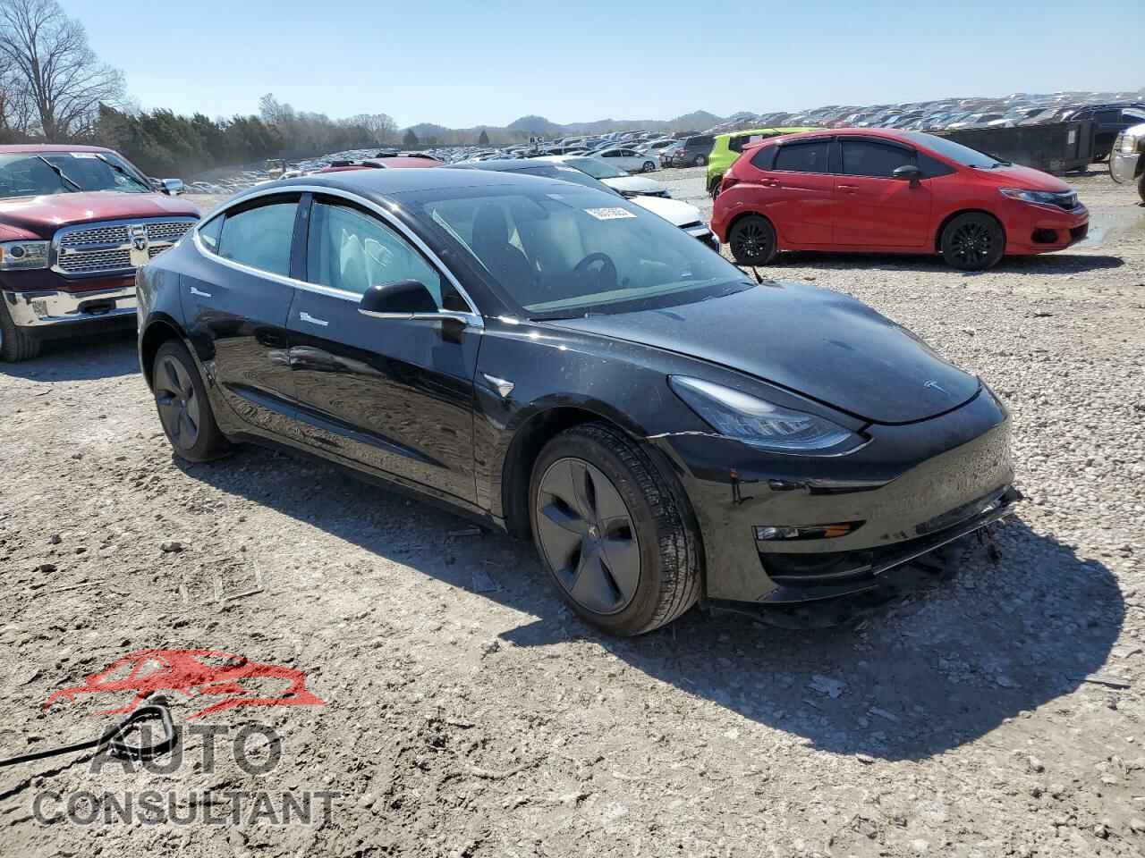 TESLA MODEL 3 2020 - 5YJ3E1EA4LF784677