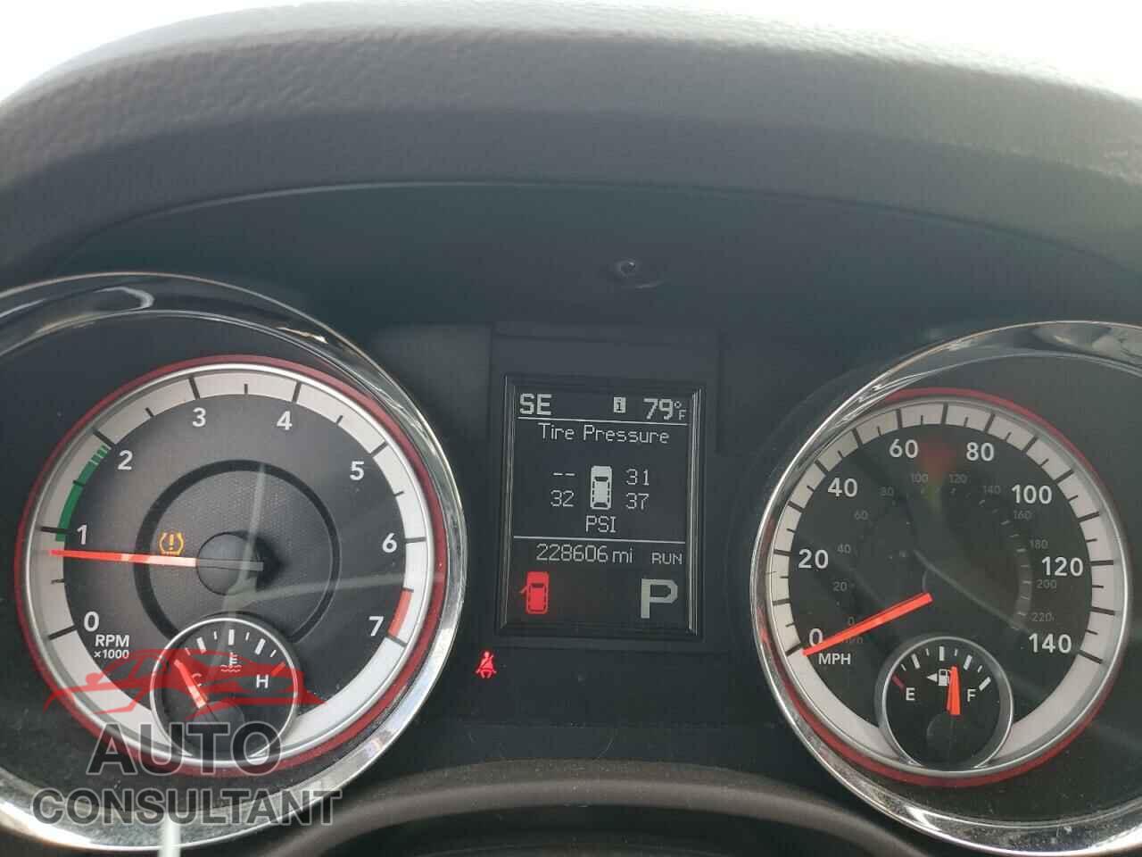 DODGE DURANGO 2011 - 1D4RD4GG3BC704736