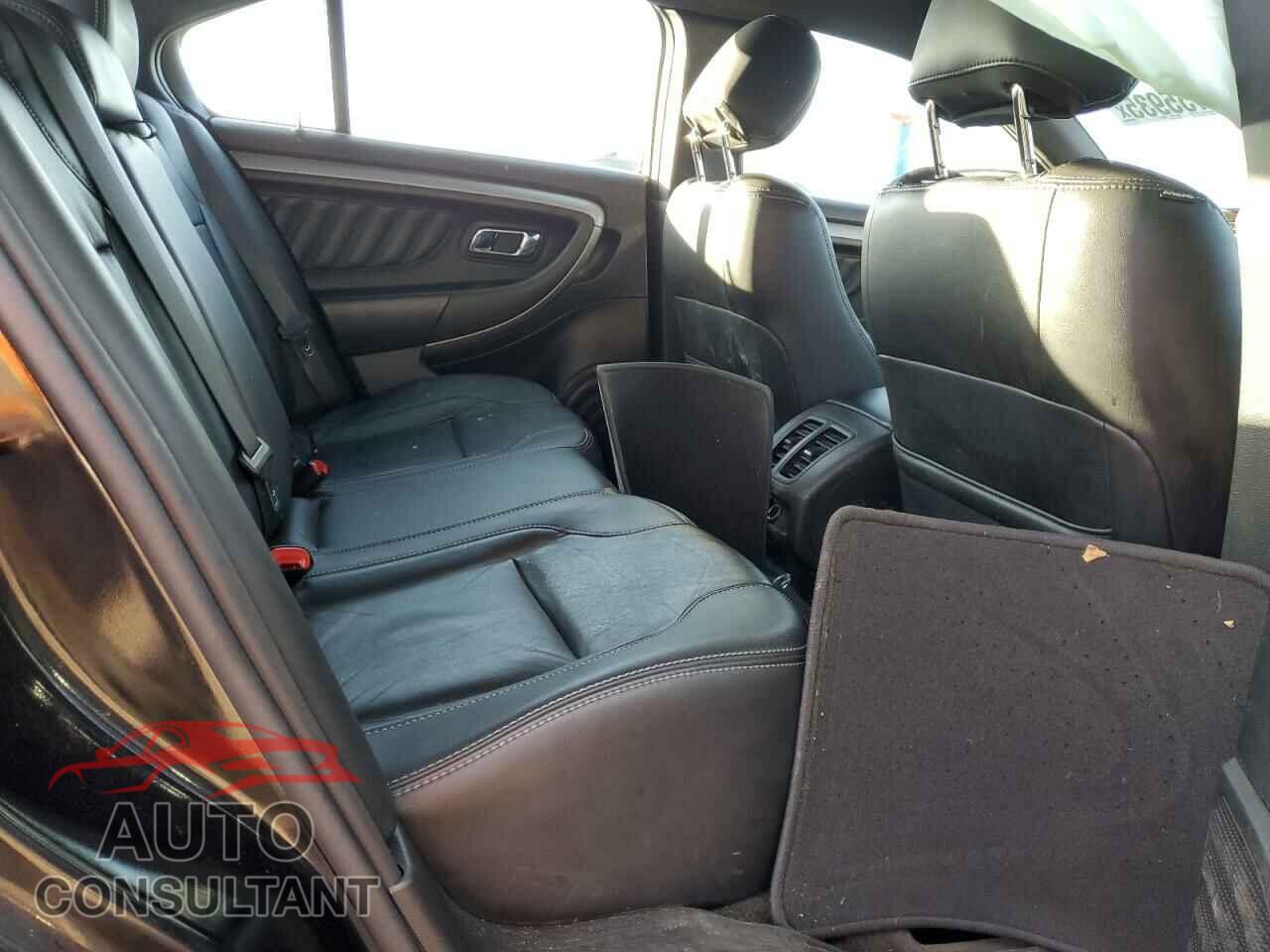 FORD TAURUS 2013 - 1FAHP2E82DG159467