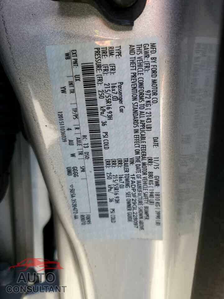 FORD FOCUS 2016 - 1FADP3F29GL228097
