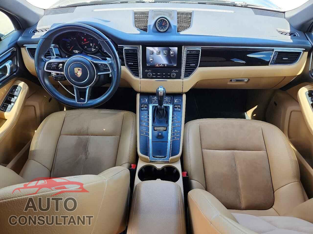 PORSCHE MACAN 2018 - WP1AA2A50JLB05191