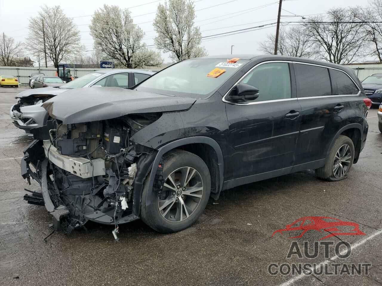 TOYOTA HIGHLANDER 2019 - 5TDZZRFH1KS301259