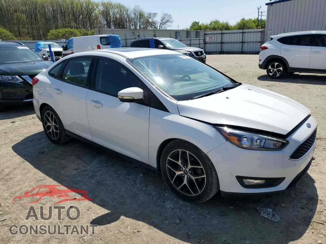 FORD FOCUS 2017 - 1FADP3H29HL242371