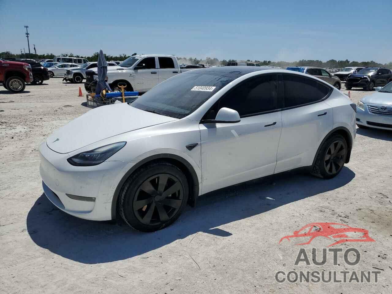 TESLA MODEL Y 2021 - 5YJYGDEEXMF145581