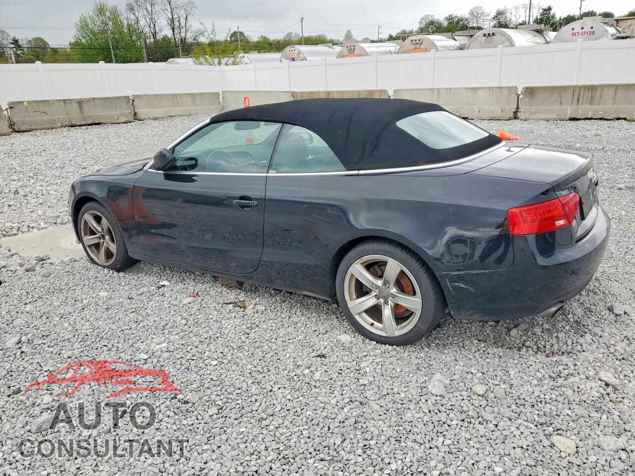 AUDI A5 2013 - WAUAFAFH3DN008881