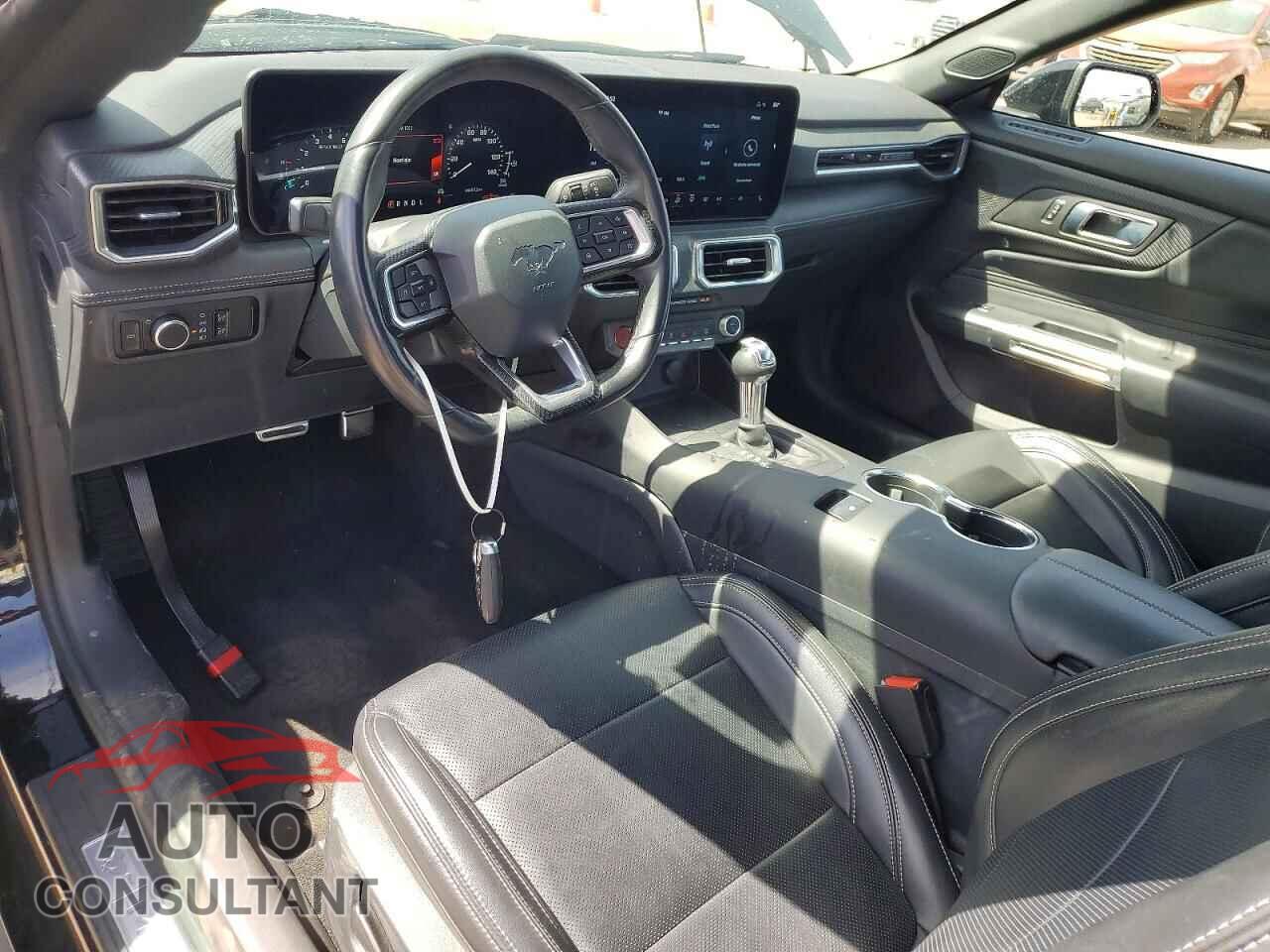 FORD MUSTANG 2025 - 1FAGP8UH4S5122283