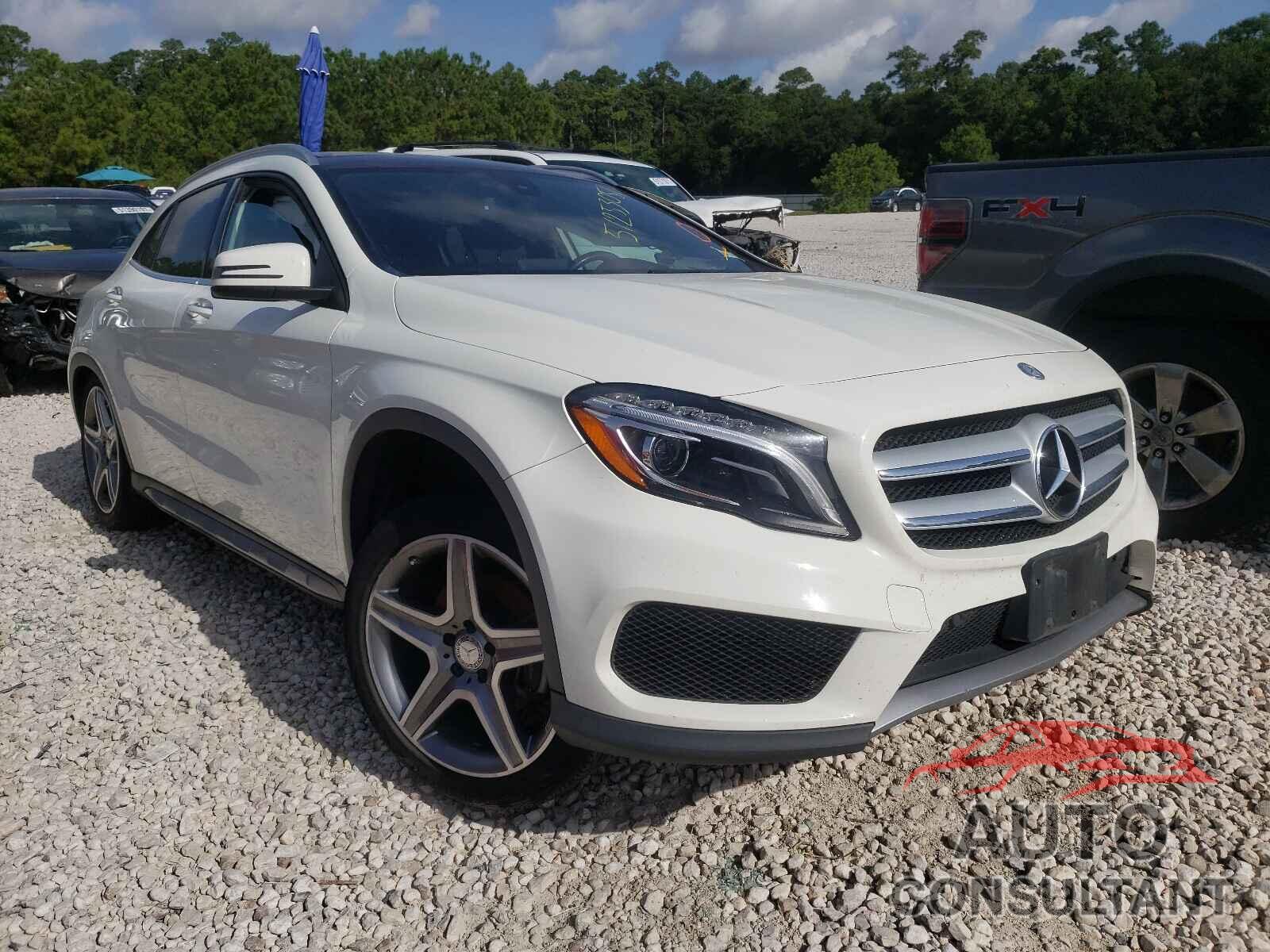 MERCEDES-BENZ GLA-CLASS 2017 - WDCTG4EB6HJ366992