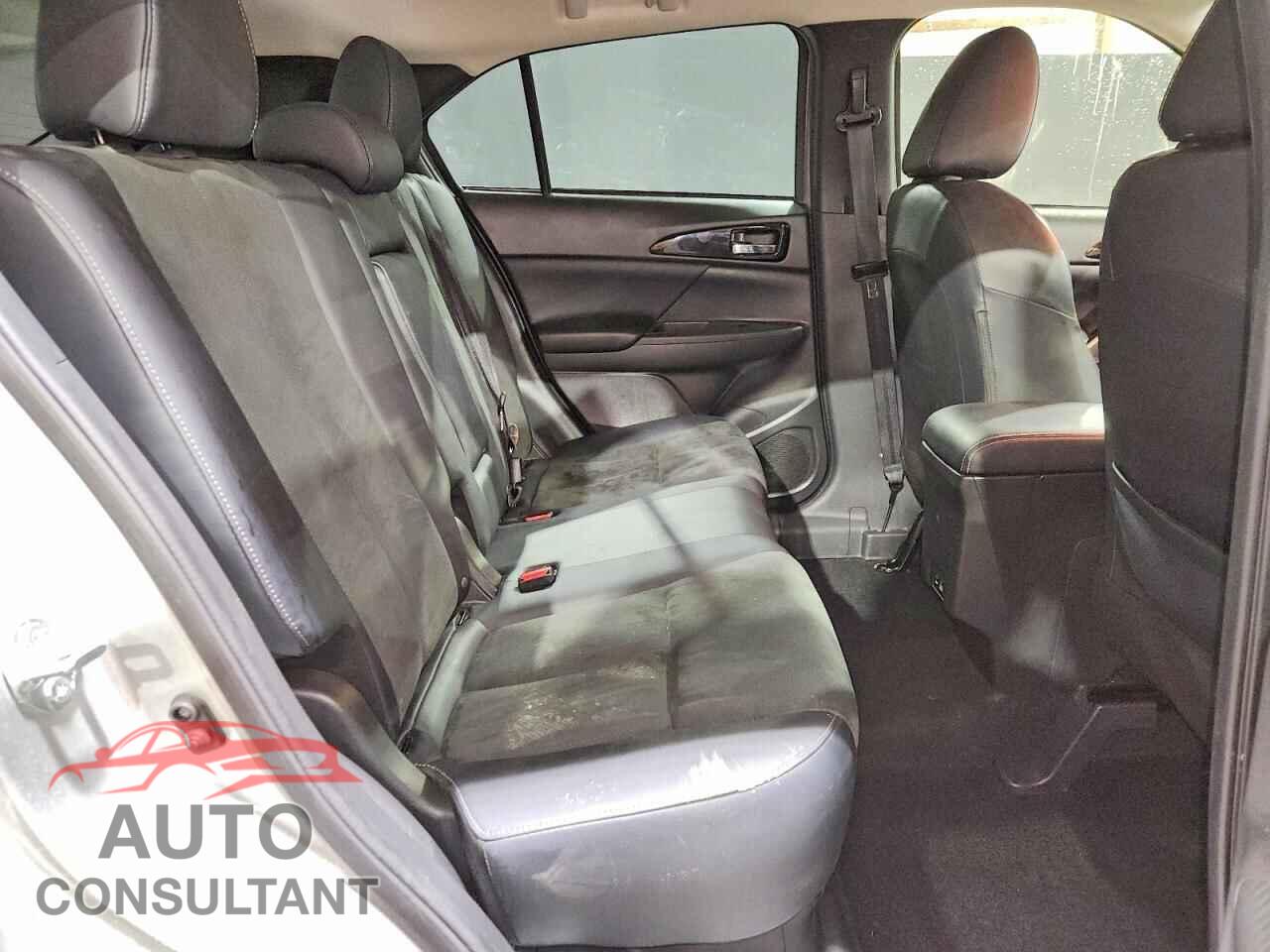 MITSUBISHI ECLIPSE 2025 - JA4ATWAA5SZ018251