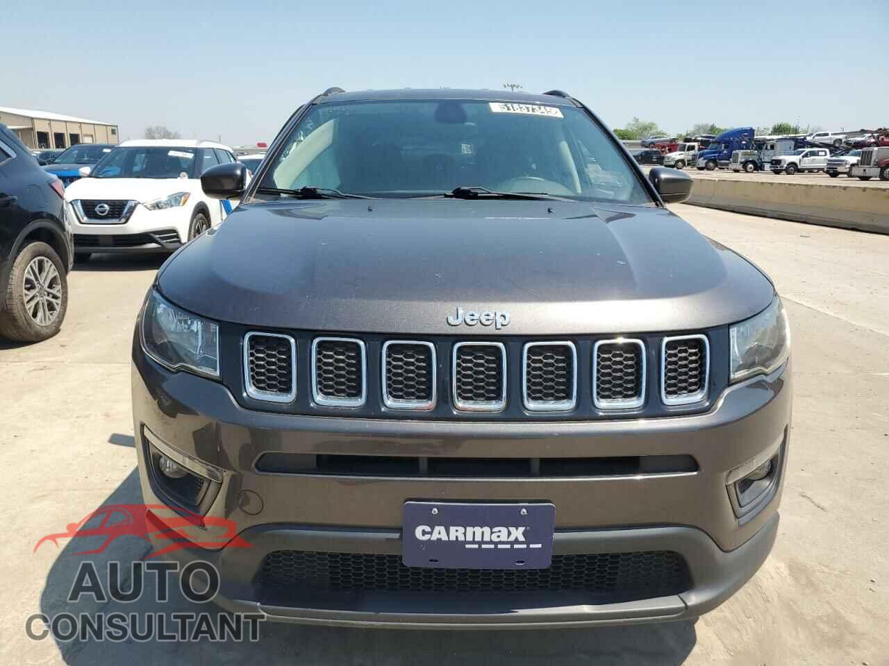 JEEP COMPASS 2018 - 3C4NJCBB4JT194121