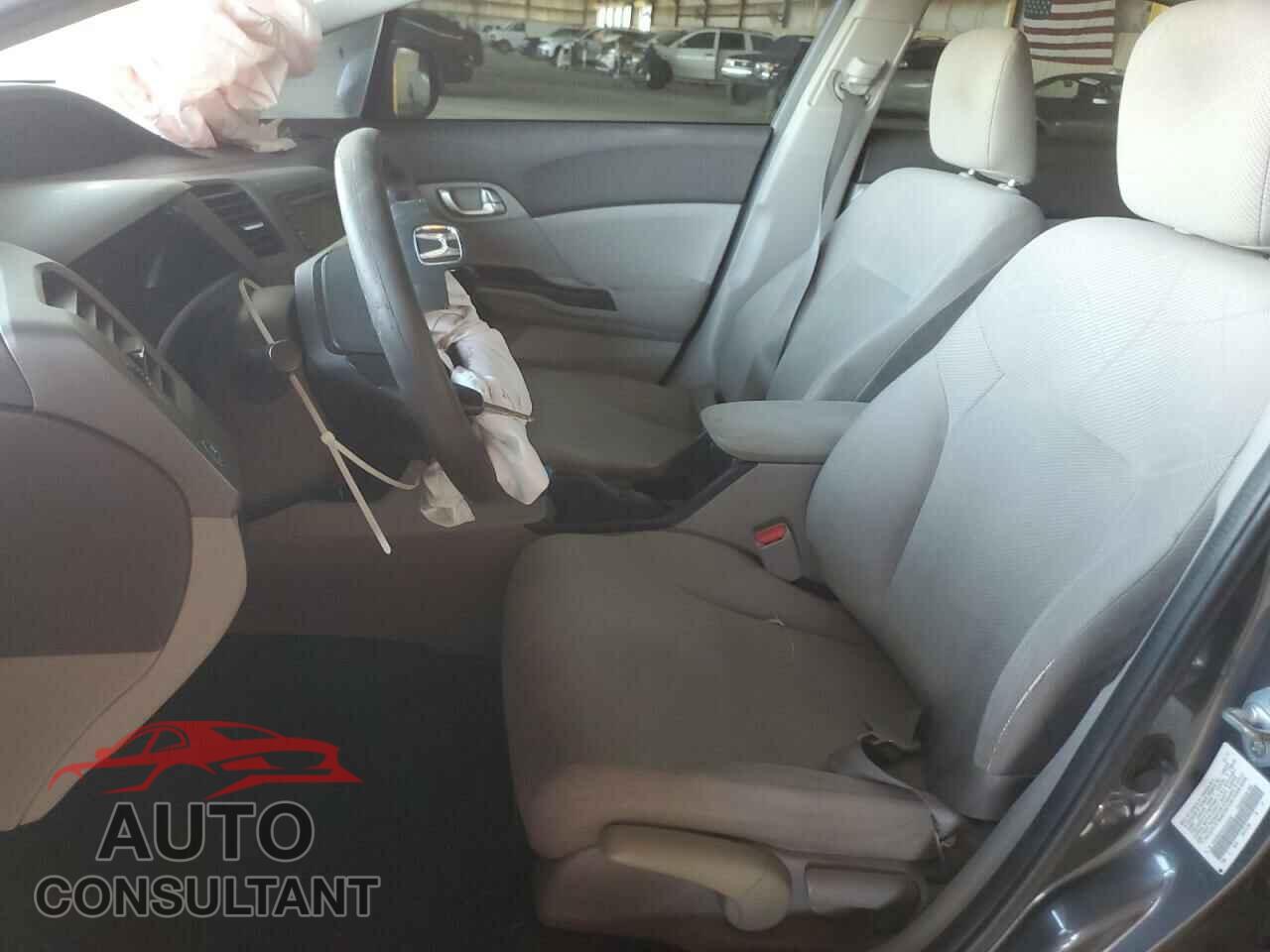 HONDA CIVIC 2012 - 2HGFB2F83CH545950