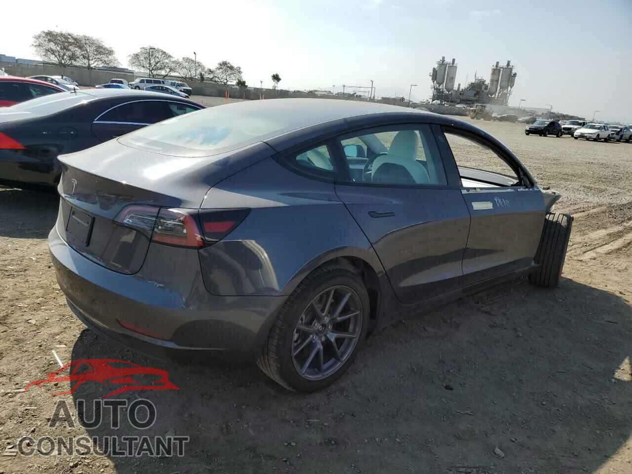 TESLA MODEL 3 2023 - 5YJ3E1EA9PF674164