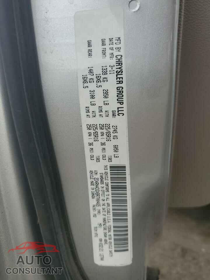 DODGE CARAVAN 2011 - 2D4RN4DGXBR700465
