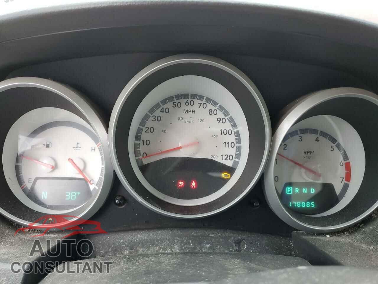 DODGE CARAVAN 2010 - 2D4RN3D12AR447193