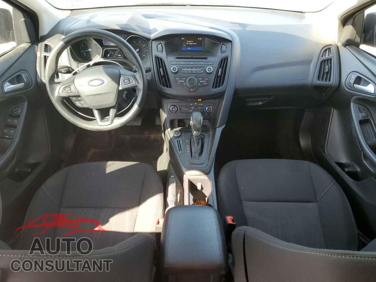 FORD FOCUS 2017 - 1FADP3K23HL337307