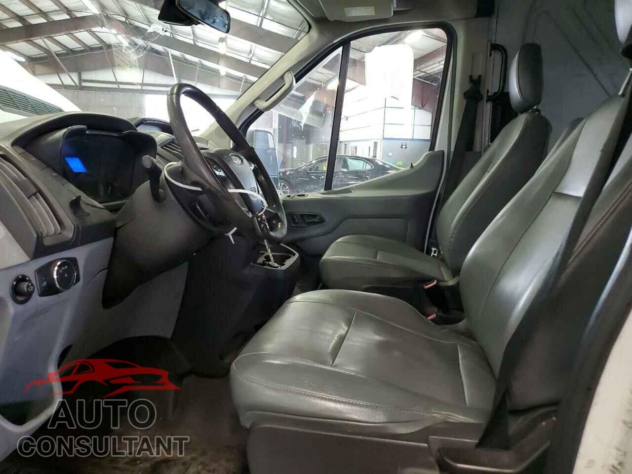 FORD TRANSIT 2017 - 1FTYR1CM0HKA95561