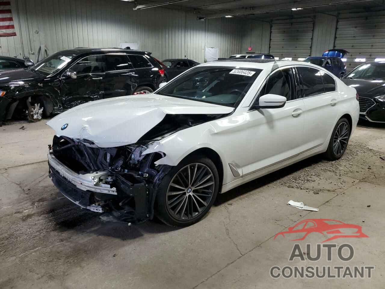 BMW 5 SERIES 2022 - WBA13BJ04NWX53277