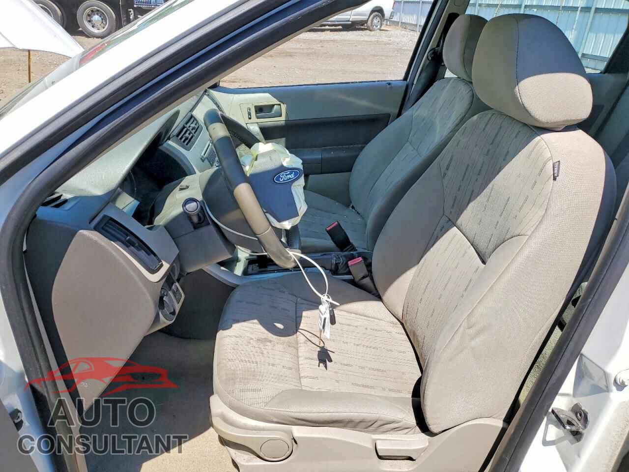 FORD FOCUS 2011 - 1FAHP3FN3BW101140