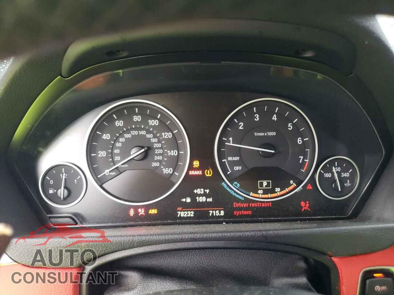 BMW 3 SERIES 2016 - WBA8B3G55GNU34912