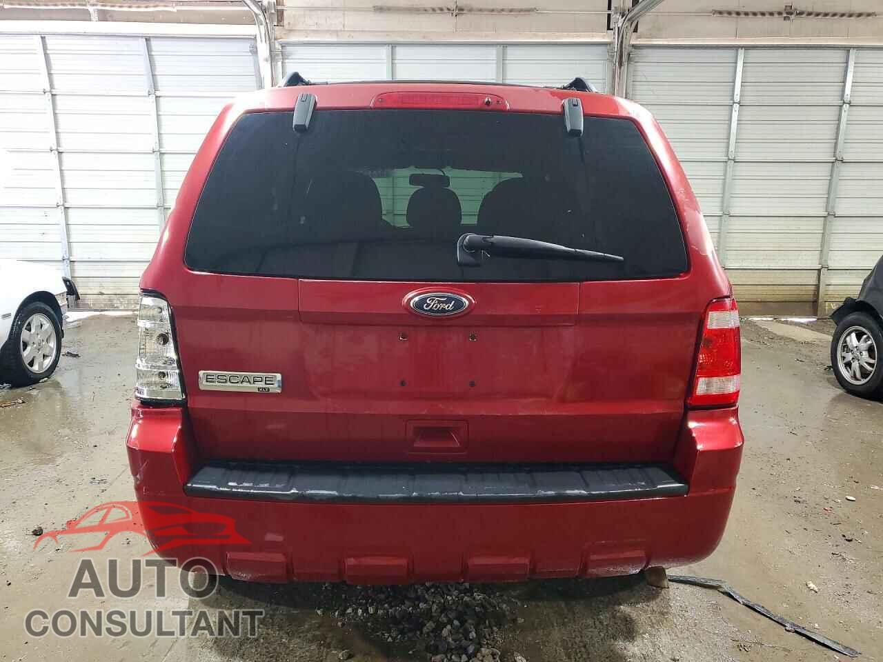 FORD ESCAPE 2011 - 1FMCU0D77BKA06566