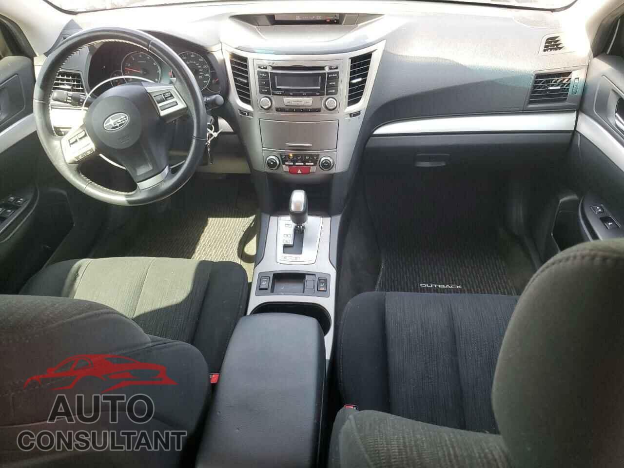 SUBARU OUTBACK 2013 - 4S4BRBCC3D3260117