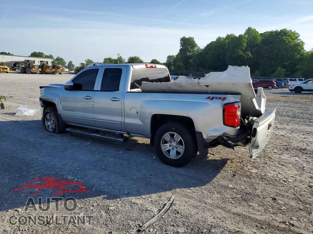 CHEVROLET SILVERADO 2018 - 2GCVKREC2J1102252