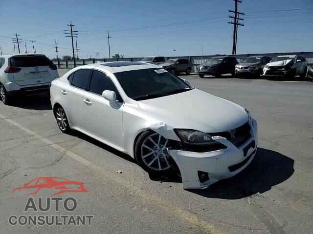 LEXUS IS 2011 - JTHCF5C20B5051072