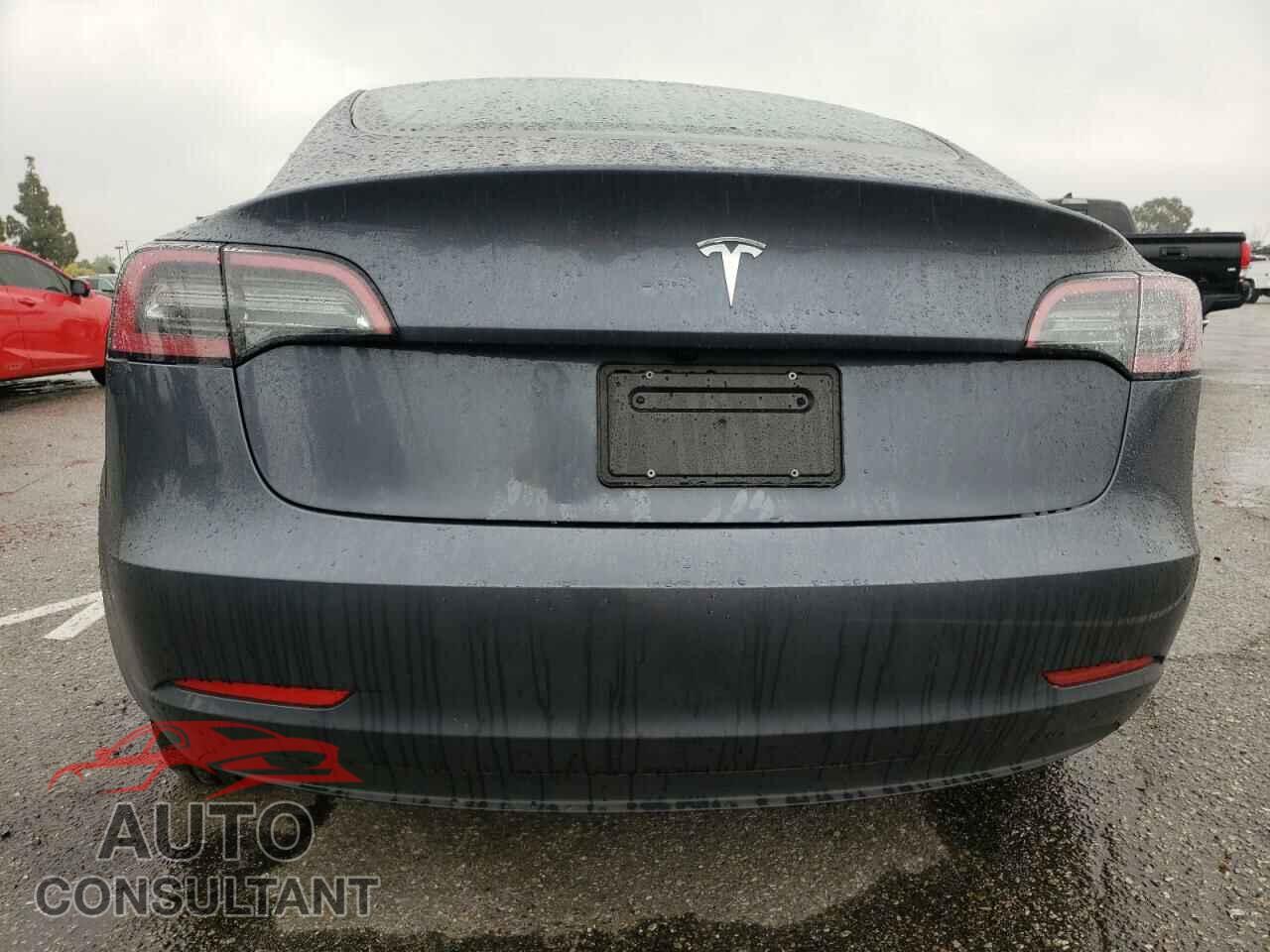 TESLA MODEL 3 2023 - 5YJ3E1EA6PF670461