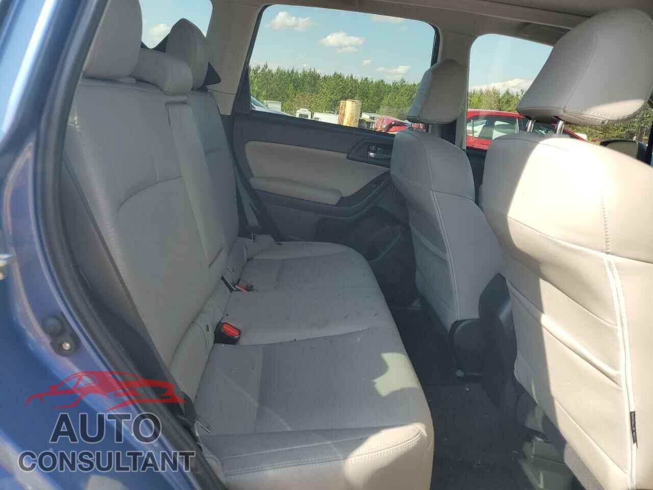 SUBARU FORESTER 2018 - JF2SJARC8JH560930