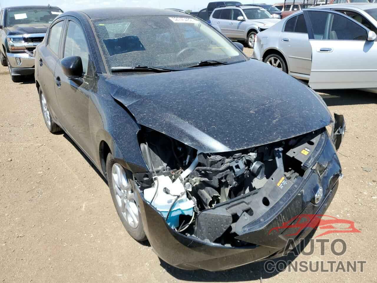 TOYOTA YARIS 2017 - 3MYDLBYV1HY171363