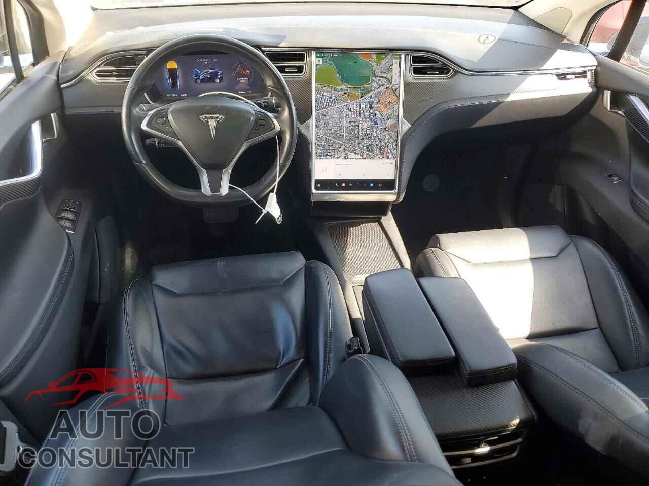 TESLA MODEL X 2017 - 5YJXCBE21HF079588
